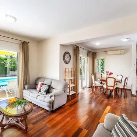 Valley 1 With Private Pool *